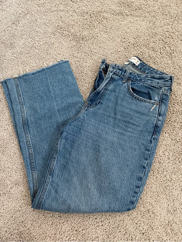 Curve Love High Rise Loose Jean (6) - Image 3