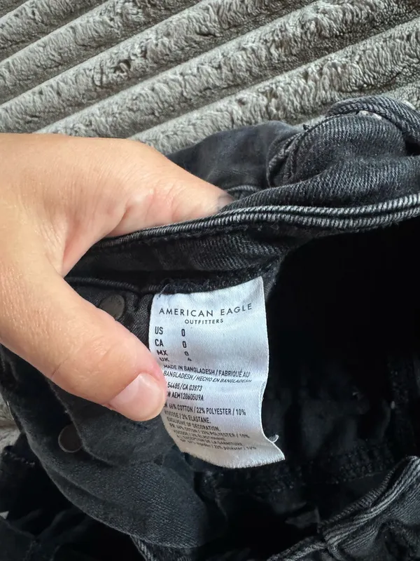 American Eagle Jean Shorts - Image 3