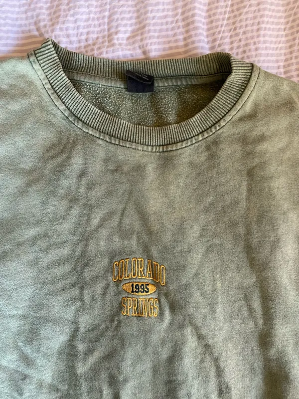 Urban Outfitters Crewneck Sweatshirt - Image 3