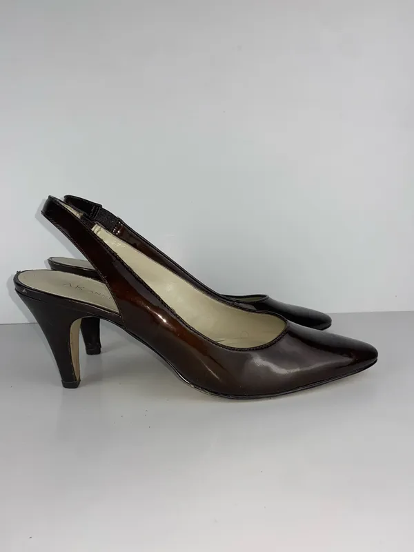 Brown Patent Slingback Heels Size 8.5 Anne Klein - Image 2