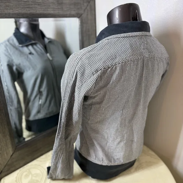 Vintage 90’s Nike Black and White Bomber Jacket with Stand-Up Collar - Image 7