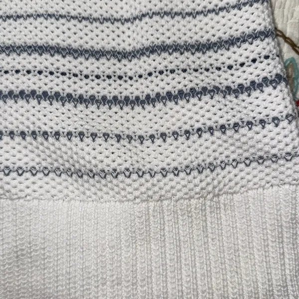 Chaps by Ralph Lauren women's size XL Blue and White Striped Sweater long sleeve - Image 4