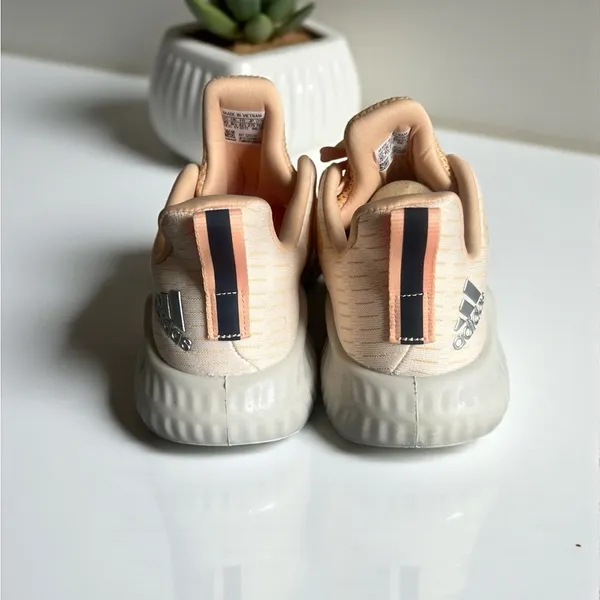 Adidas Women’s Bounce Plus Running Shoes Light Orange Size 10‎ - Image 4