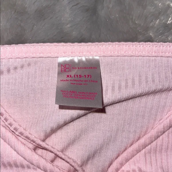 No Boundaries Pink Ribbed Heart Ring Crop Top XL (15-17) - Image 2