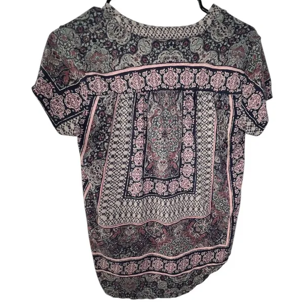 Lucky Brand Boho Patterned V-Neck High/Low Short Sleeve Shirt - Image 4
