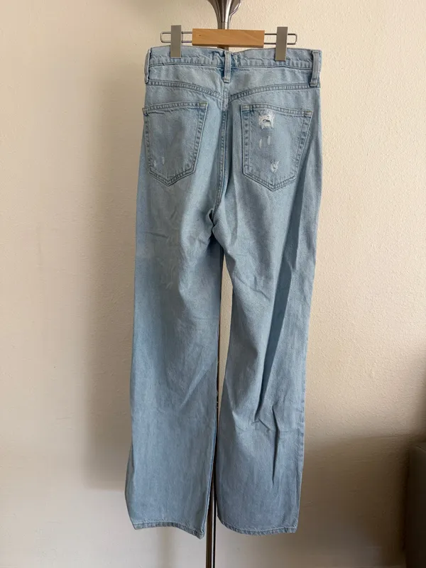 Forever 21 Light Blue High-Rise Straight Jeans - Image 2