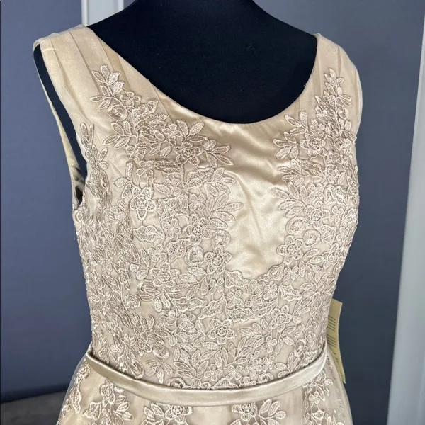 Women’s Gold Satin and Tulle Floral Short Prom Party Formal Dress Size 8 NEW - Image 2