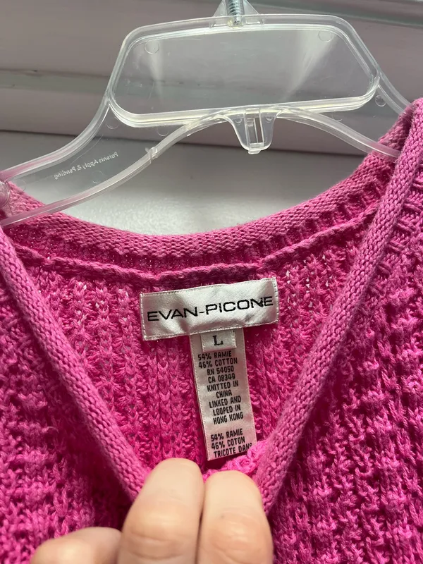 Evan Picone Pink Sweater Vest - Image 3