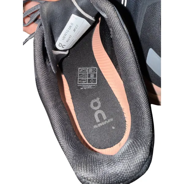 ON Shoes Cloudflow in Rock Peach Women’s Sz. 10 - Image 7