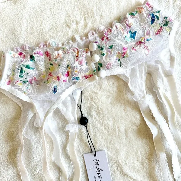 NWT For Love & Lemons White with Rainbow Floral Garter Belt - Extra Small - Image 4