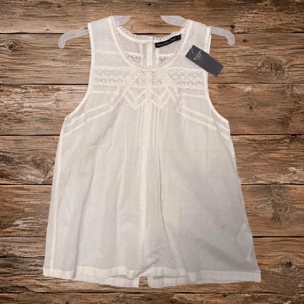 NWT‎ Abercrombie & Fitch Ivory Lace Embroidered Sleeveless Tank Top S Boho - Image 2
