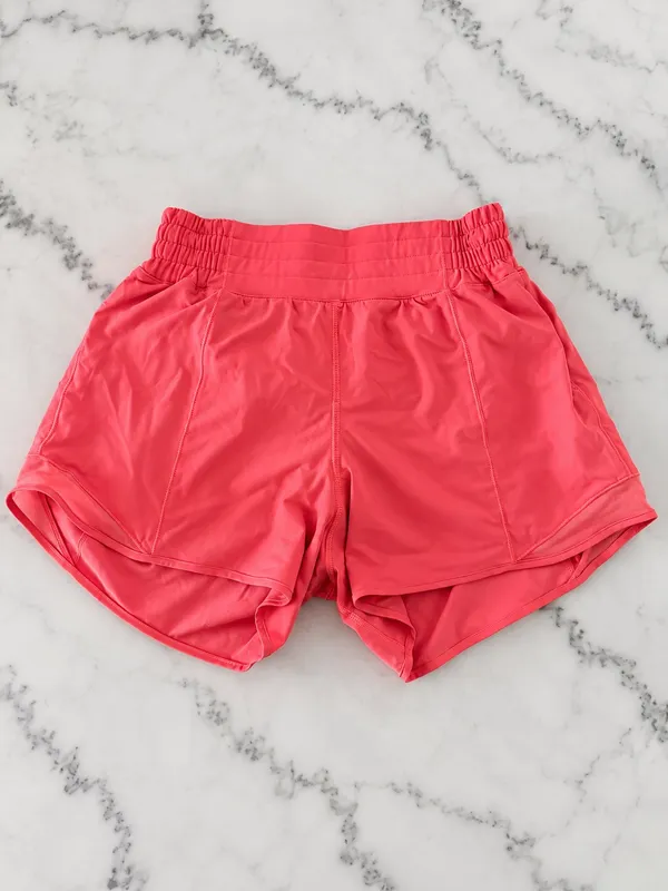 Lululemon Hotty Hot Shorts 4" High-Rise - Image 2