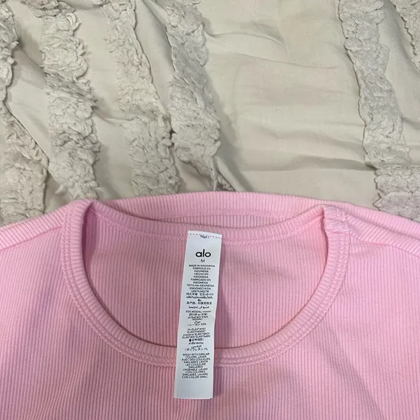 Alo Ribbed Modal Cap Sleeve Top - Image 3