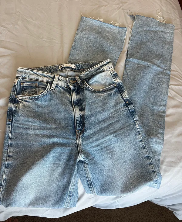 ZARA Bootcut Flare Jeans - Image 4