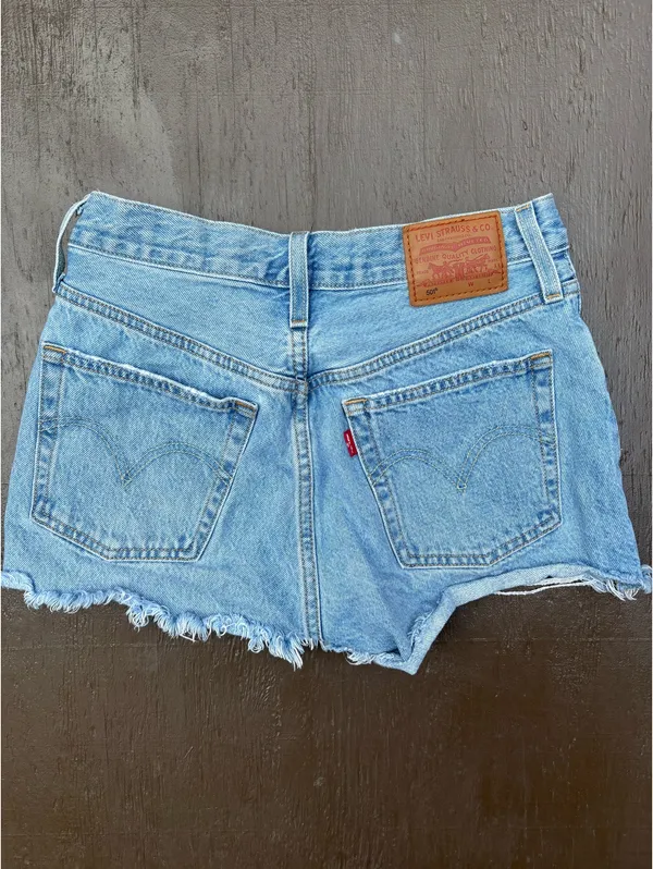 Levi’s 501 Shorts - Image 2