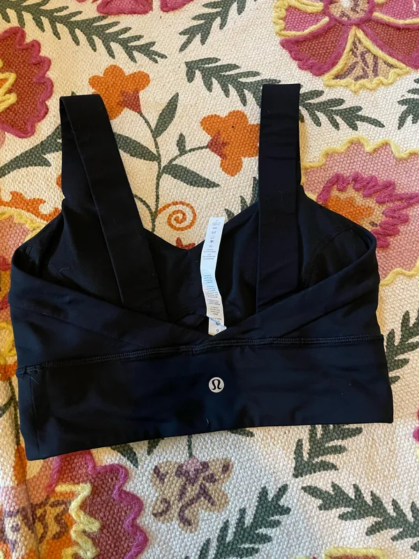 Lululemon Twist Sports Bra Black - Image 2