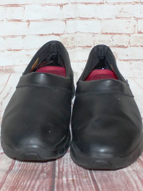 Skechers Work Women's Relaxed Fit Slip Resistant Work Shoe Black Size 8 - Image 3