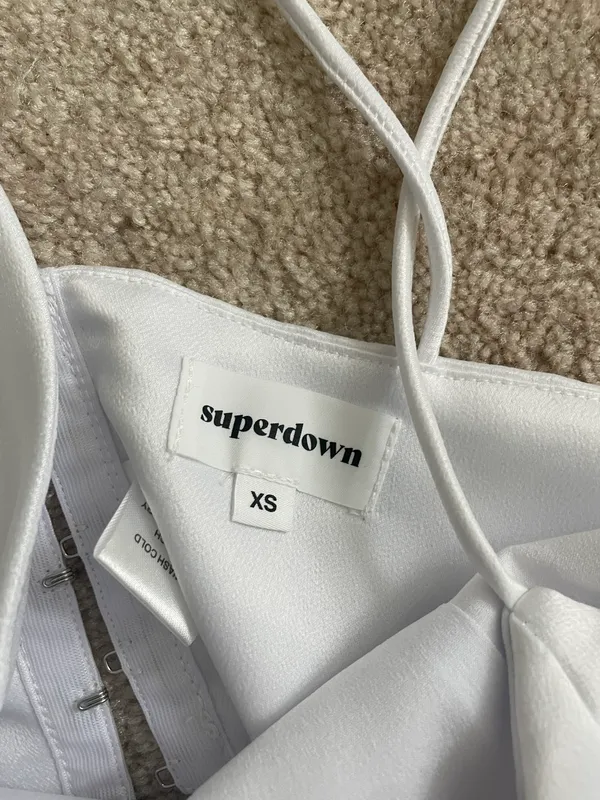 Revolve Gene Satin Top in White - Image 6