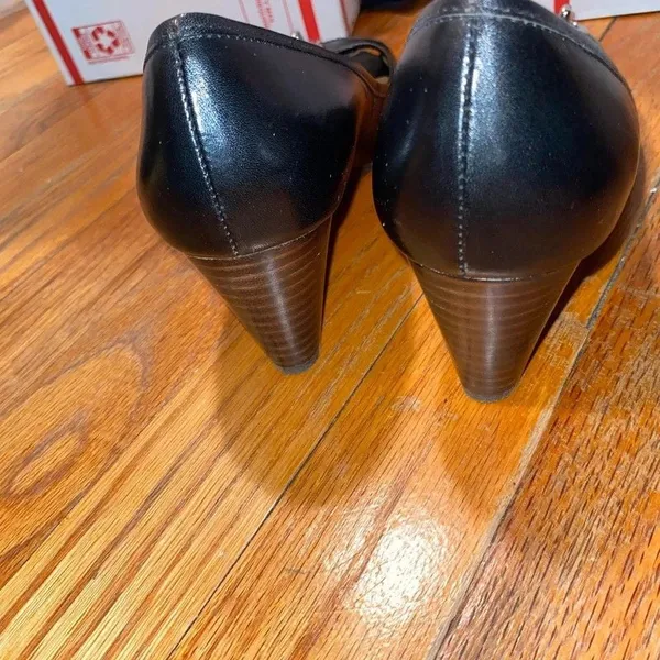 Coach Perry Peep Toe Black Wedge Sz 5.5 - Image 7