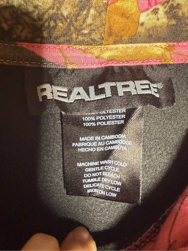 Realtree Women's Black Hoodie Sweatshirt with Pink Camo Accents XL - Image 4