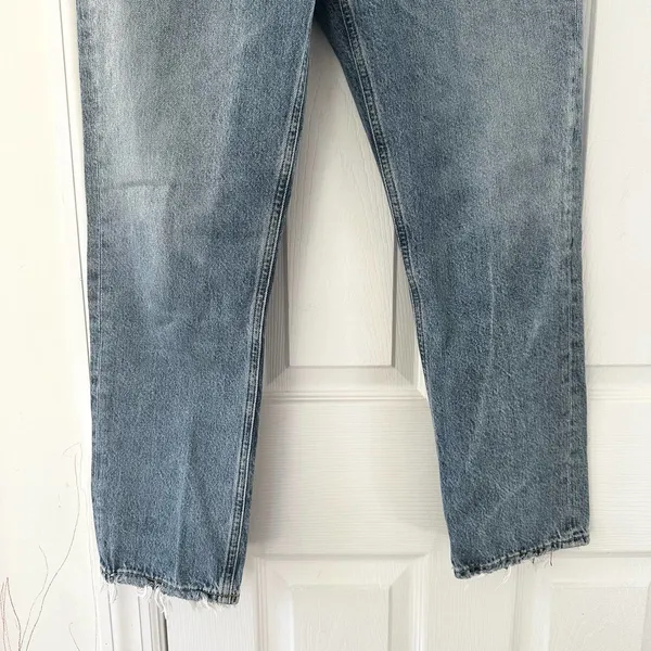 Riley High Rise Straight Crop Denim Jeans Button Fly In Frequency 27 - Image 9