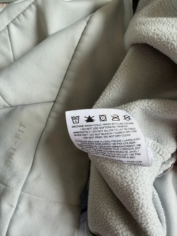 Nike Dri-Fit Fleece Hoodie - Image 8