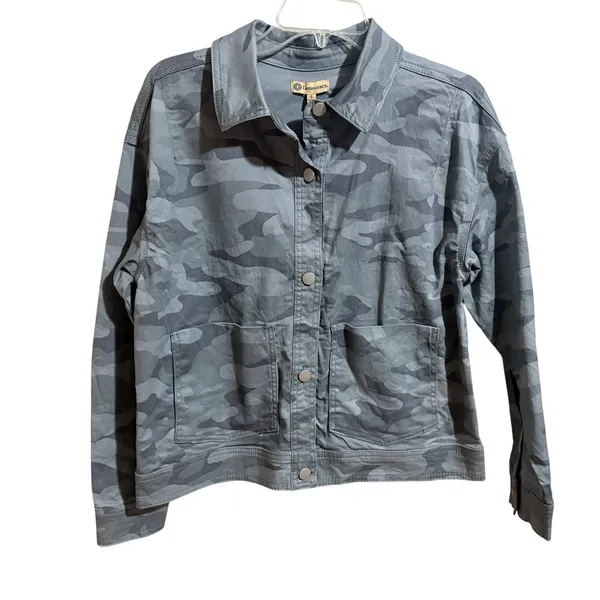 Democracy Camo Utility Jacket Womens Size S Grey Blue NWT Button Front Stretch - Image 2