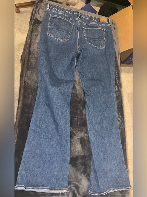 American Eagle Next Level High-Waisted Skinny Kick Jean Size 18 Long - Image 13