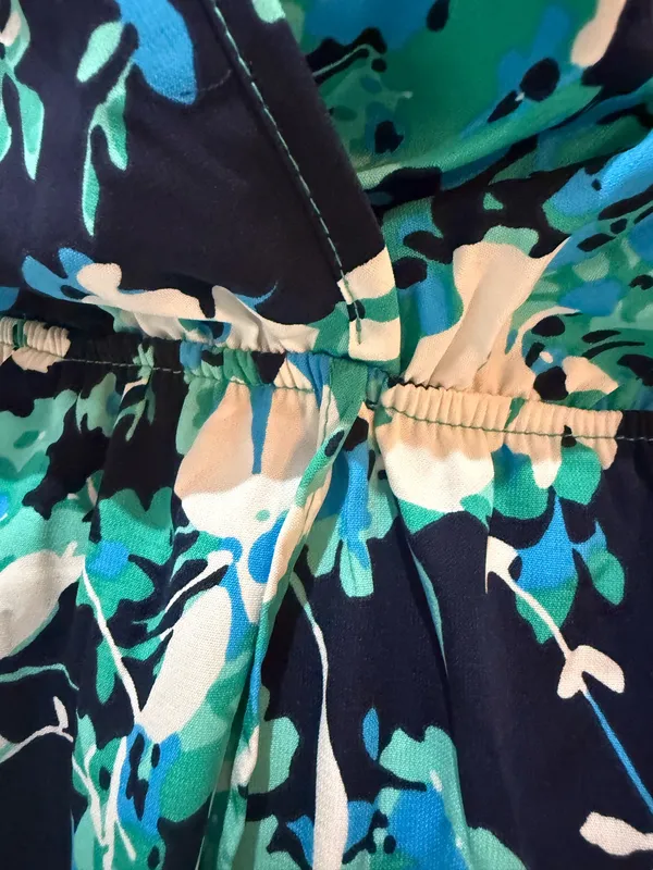 NWT Fraiche by J Blue Floral Maxi Dress Size Medium Faux Wrap Elastic Waist - Image 4