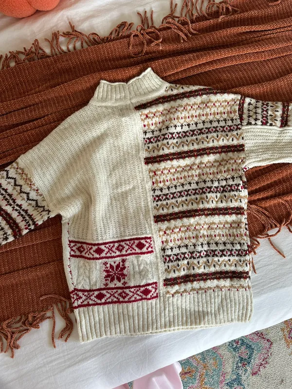 American Eagle Sweater - Image 3