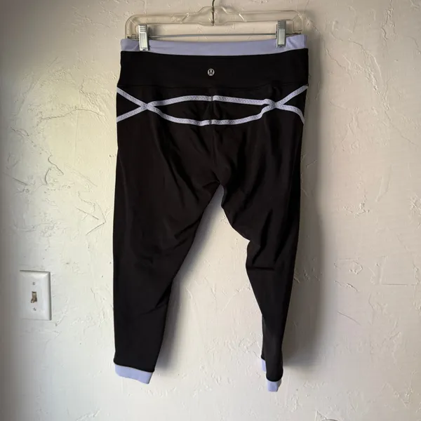 Lululemon Black Purple Crossover Leggings‎ Sz 10 Mid Rise Stretch Athletic Pants - Image 2