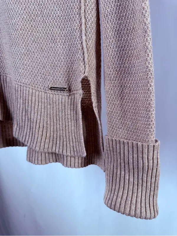 Abercrombie & Fitch Waffle-Knit Long Sleeve Sweater in Light Brown Size Small - Image 2