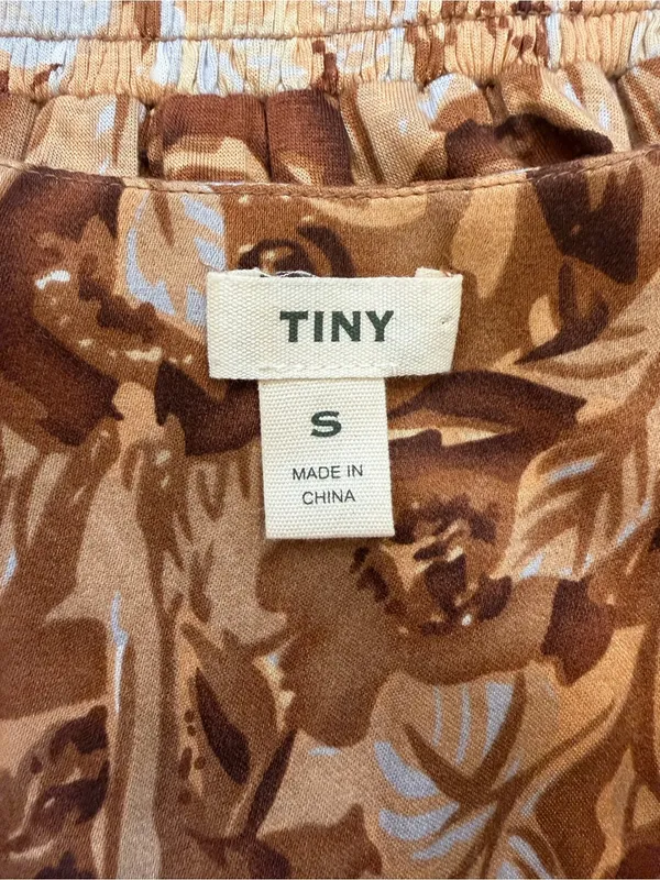 Tiny Anthropologie Valentina Long Sleeve Smocked Waist Blouse - Image 4