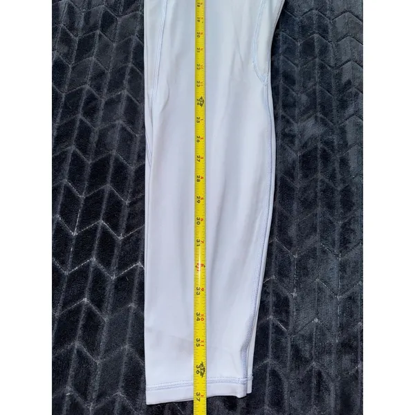 lululemon Women's Light Blue Fast Free Tight Pants Pocket‎ size 12 - Image 10
