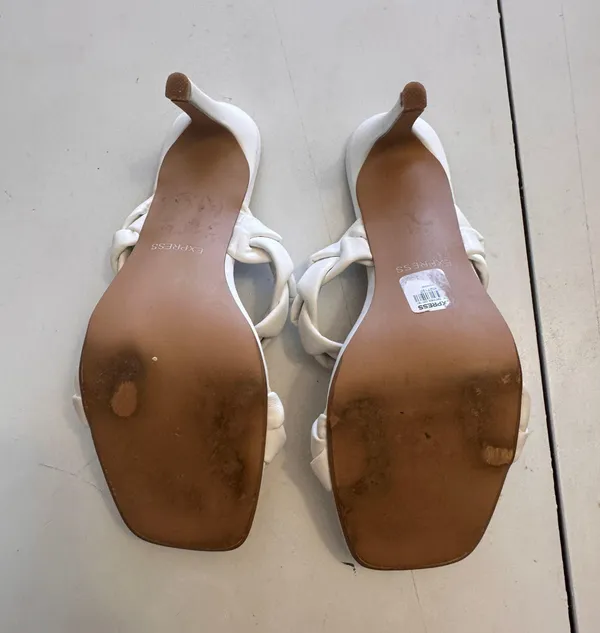 Express Heels - Image 3