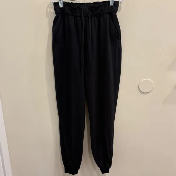 Lululemon Keep Moving Jogger Black Luxtreme Stretch High Rise 4 Travel‎ Commute - Image 3
