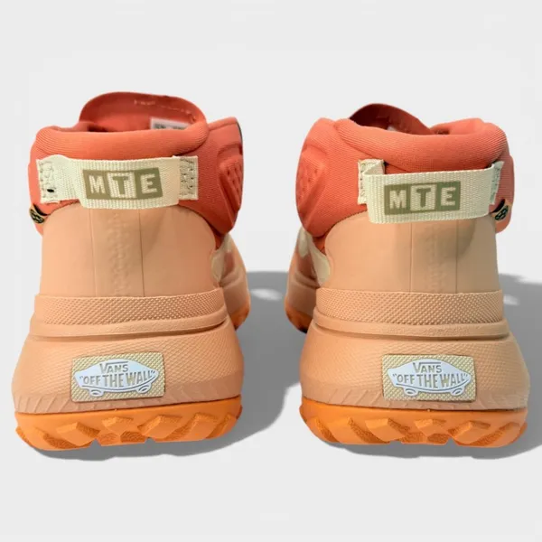 Vans Crosspath Mid MTE Terra Cotta Size W8.5/M7.0 VN000CVVYZO New Without Box - Image 5