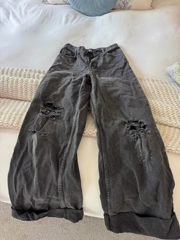 BDG Black Skater Baggy Jeans - Image 3