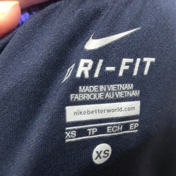 Nike blue drifit running shorts - Image 5