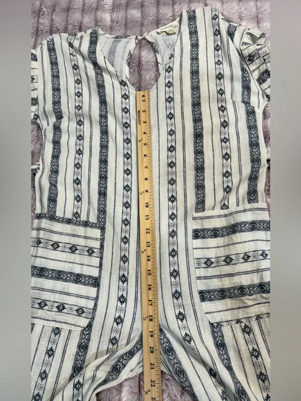 Monteau Los Angelas White and Navy Jumpsuit. Size L - Image 6