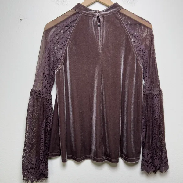 Very J Women Velour Lace Top Top Small Brown‎ Flare Western Boho Peasant - Image 7