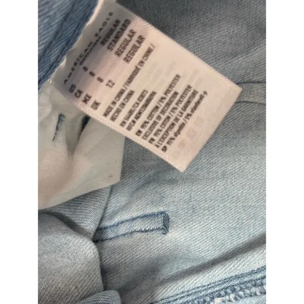 American Eagle Outfitters wide leg high rise Light Wash denim Jeans size 8 boho - Image 4