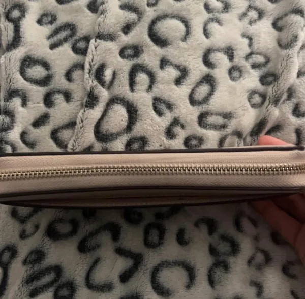 Kate Spade Wallet - Image 4