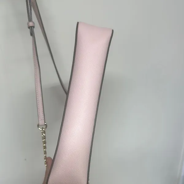 Michael Kors Pink Crossbody Bag with Structured Design - Image 6