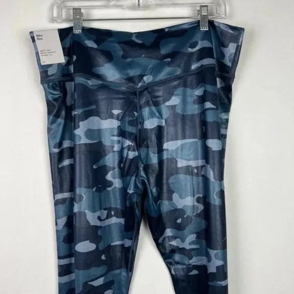 NWT One Dri-Fit Foiled Camo Print Leggings Thunder Blue Size Small S NEW - Image 8