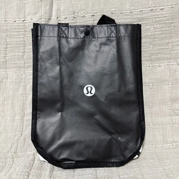 Lululemon Athletica Reusable Monochrome Tote‎ - Image 2