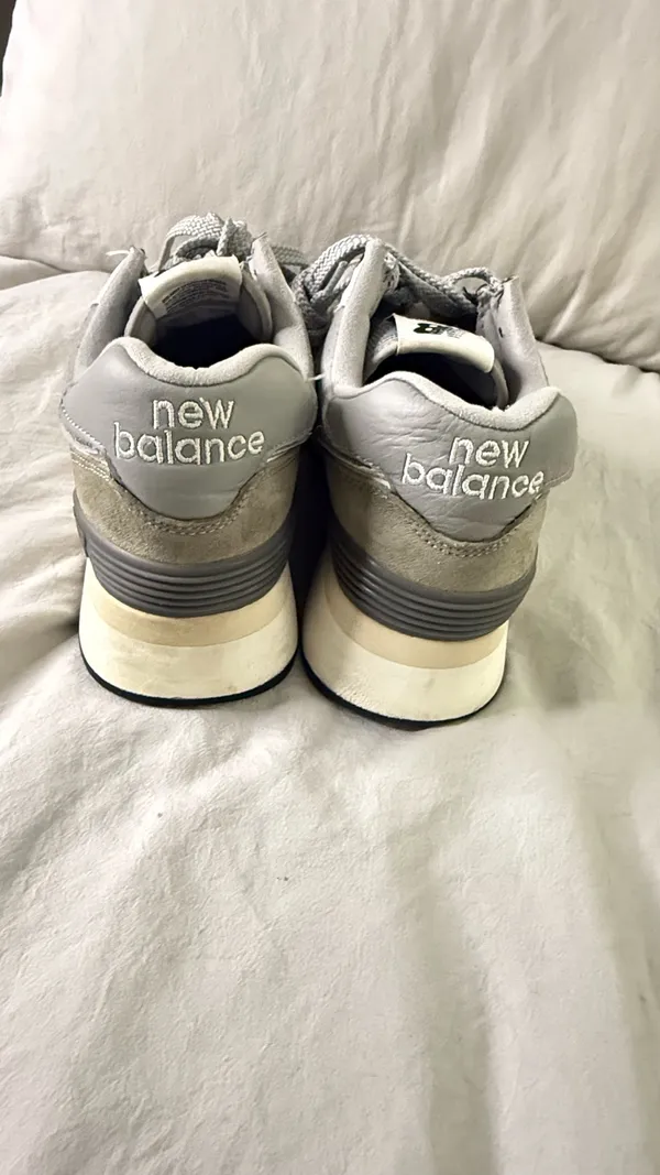 New Balance 574 Women’s Shoes Size 7.5 Used - Image 3