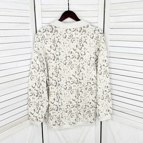 Aerie Leopard Print Oversized‎ Sweatshirt Cream Tan Beige Small Quarter Zip - Image 9