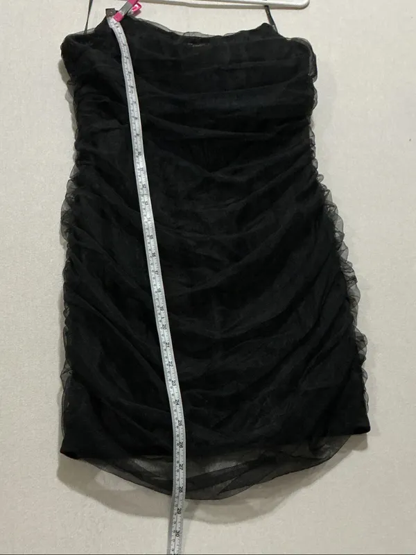 Elegant Strapless Black Ruched Cocktail Dress - Image 2