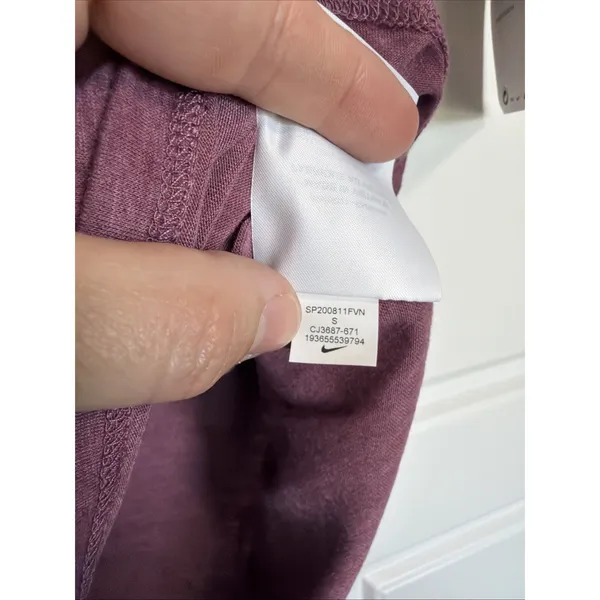 Nike Yoga‎ Womens Open Back Training Tank Top Plum Dust CJ3687-671 Small NWT - Image 8